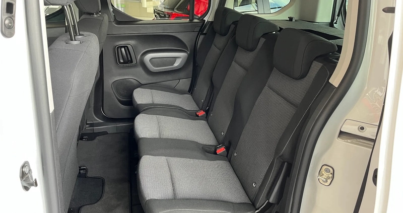 Toyota Proace City Verso cena 120500 przebieg: 3, rok produkcji 2023 z Jeziorany małe 67